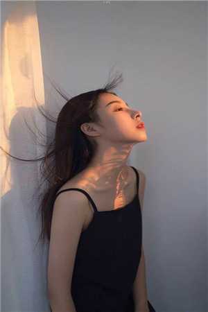 被师尊刺死后，我修无情道成神的小说