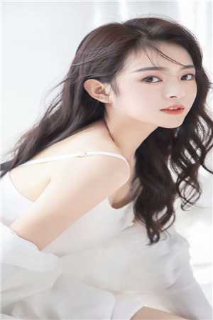 畅销小说改修无情道后，师兄们哭着求原谅