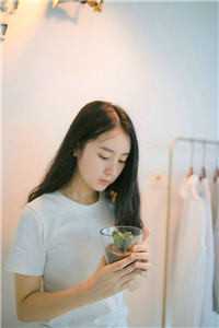 全本阅读女权至上！家有六个美男是什么体验