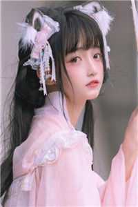 畅读精品小说女权至上！家有六个美男是什么体验