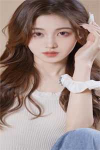 全本小说推荐都拜师女主？那我只好独享女魔帝