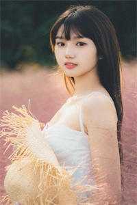全本小说推荐穿进高武世界，开局傍上女帝