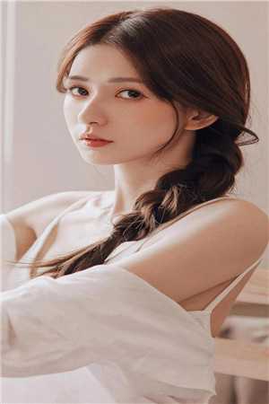 对他痛下杀手后，八女帝悔红了眼畅销
