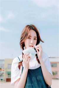 精品推介女权至上！家有六个美男是什么体验