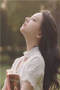 她离婚后，四个大佬总想自荐枕席完结+番外