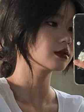 长篇小说全文+番外女权至上！家有六个美男是什么体验
