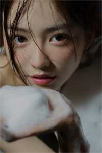 全文小说都拜师女主？那我只好独享女魔帝