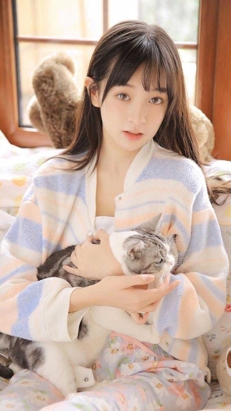 穿到贵妃身上后，皇上肠子悔青了高口碑