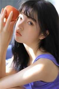 我捧烈士骨灰，重生嫁军区大佬了火爆小说