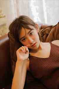 一见钟情：大佬实力诱哄by