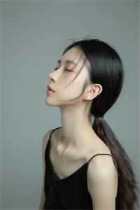 何以明月宴春山在线