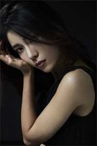 何以明月宴春山最新章节