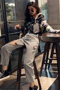 一见钟情：大佬实力诱哄全文章节