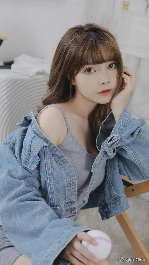 金丝雀飞走后，冷情霸总变疯批完结版