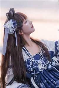 一见钟情：大佬实力诱哄完结版