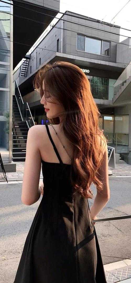 觉醒狩猎外挂，我在黑市成传说完结