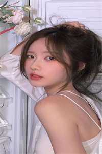 被舅舅赶出家门，五位战神为我撑腰好书