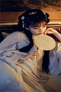 花开在夜深人静时完整阅读