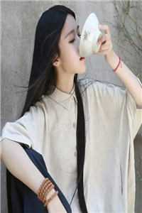 一见钟情：大佬实力诱哄短篇