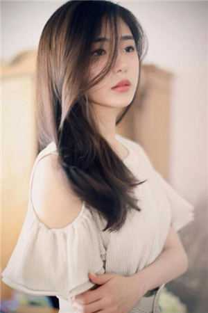 梨花落尽月又西在线