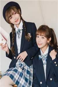 稀有老雌被群雄环伺，被迫生子在线阅读